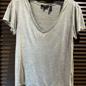 Theory Light Gray Short Sleeve V-Neck Top